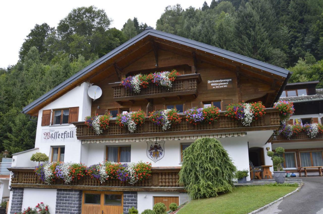 Apartamento Haus Wasserfall Sankt Gallenkirch Exterior foto